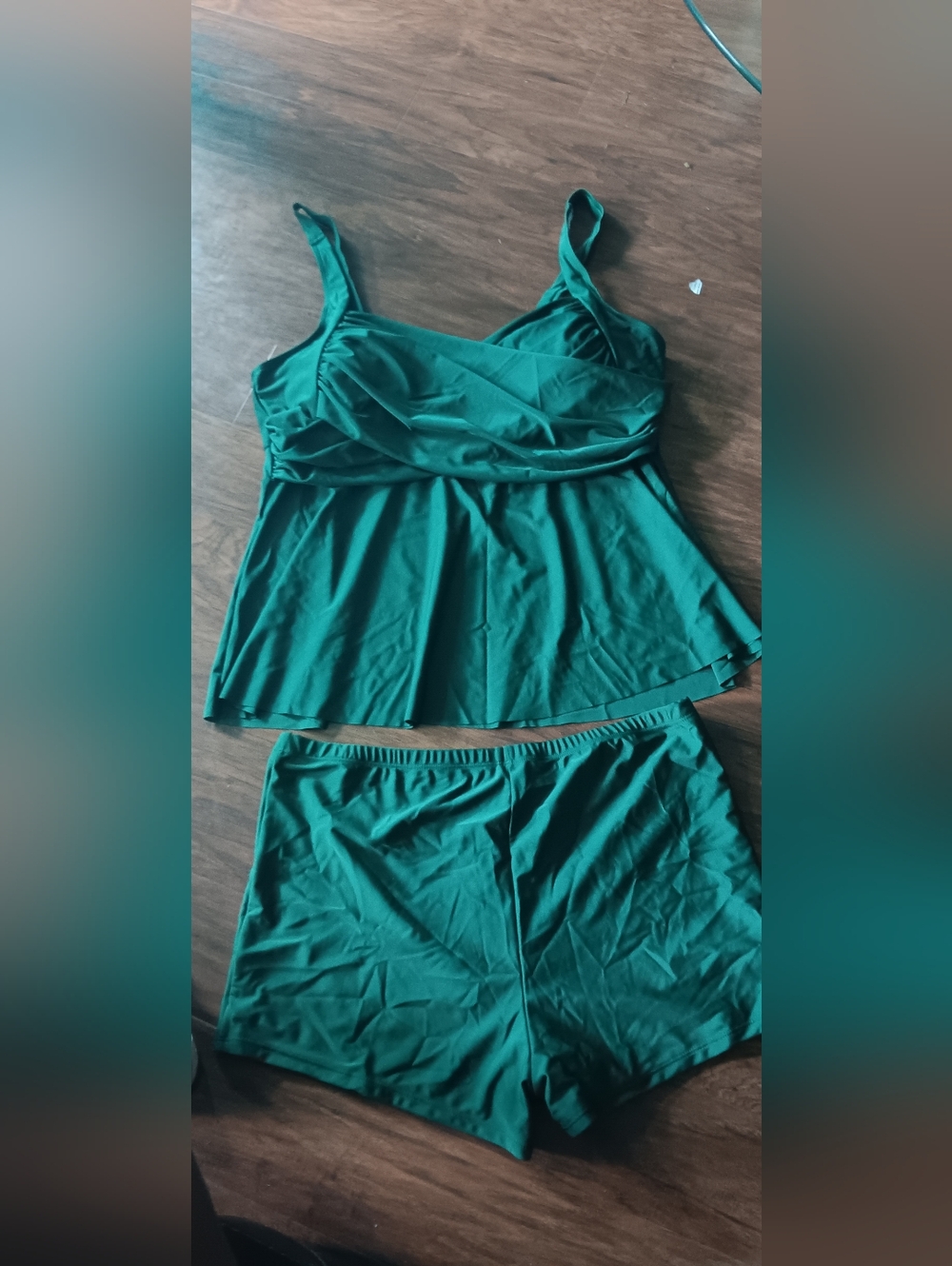 Women’s Green Two-Piece Swimsuit – Tankini Style Top & Shorts